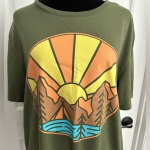 Goodfellow & Co size large t-shirt